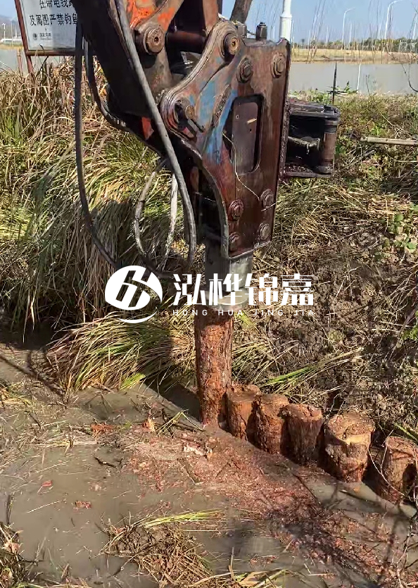 松木樁施工雙排支護(hù)樁和單排支護(hù)樁的區(qū)別？什么時(shí)候采用雙排？