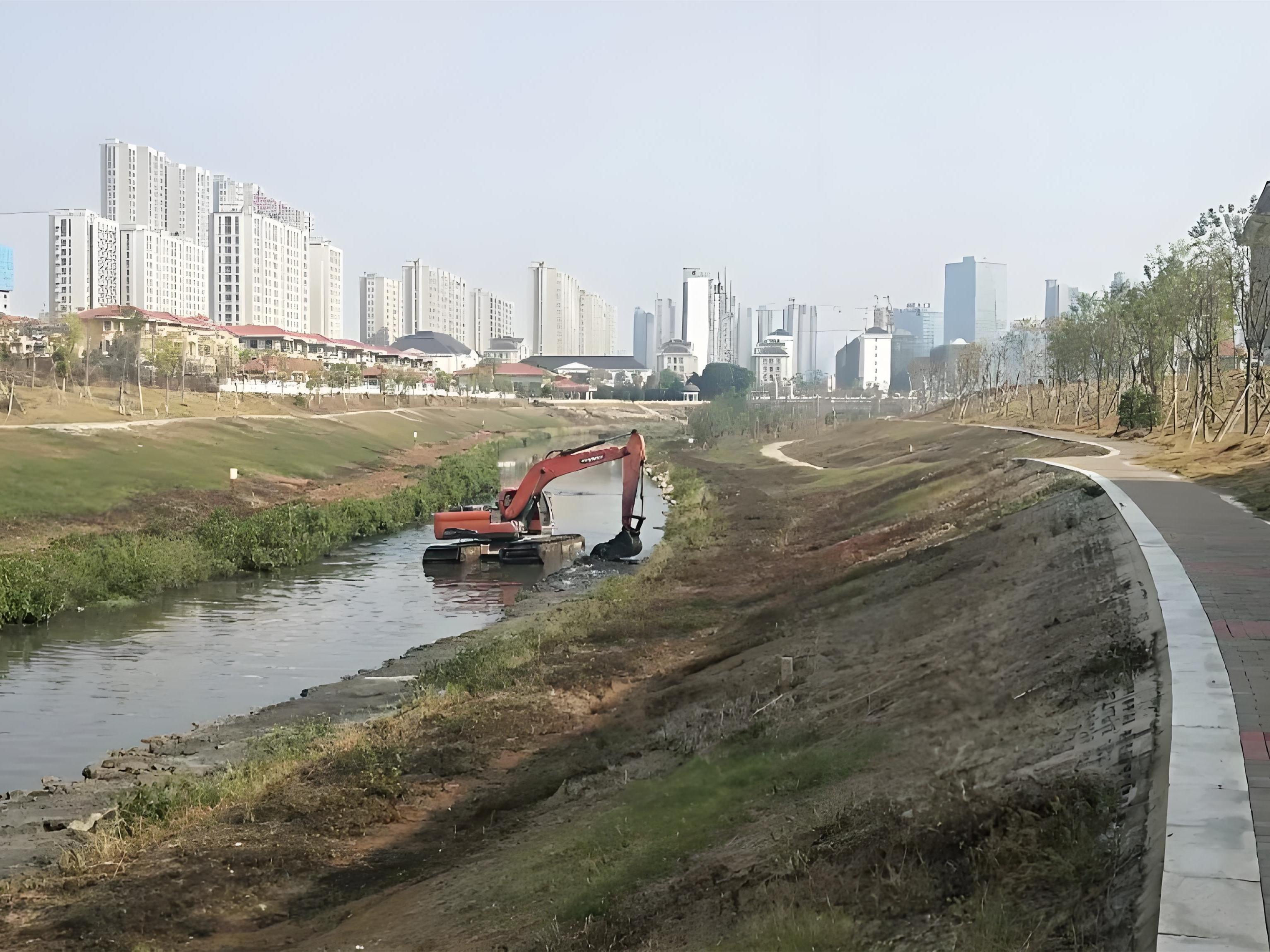 上海青浦區(qū)挖機清淤施工隊-沼澤地清淤后如何防止再次淤積？