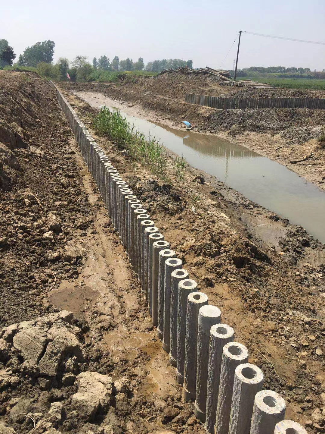 水泥仿木樁廠家泓樺錦嘉 - 混凝土圓樁施工前需要做試樁嗎？