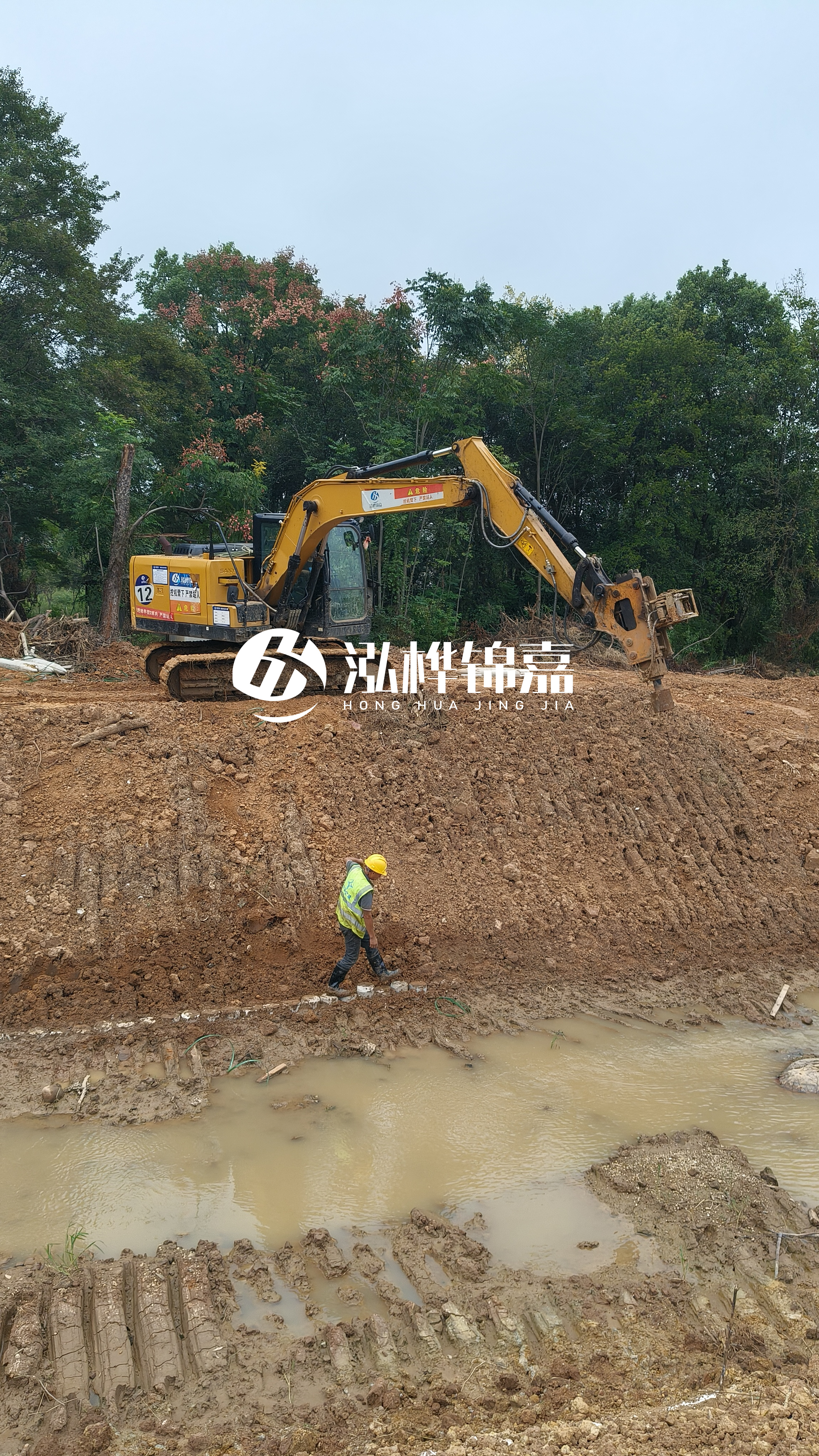 水泥仿木樁施工隊泓樺錦嘉-河道仿木樁的高度選多少合適？